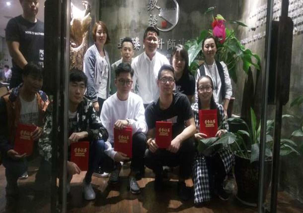 �y���k�����b���OӋ|�N���b�