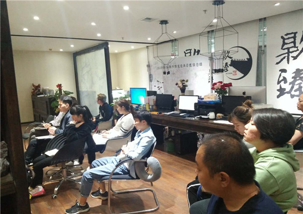 �y���k�����b���OӋ|�N���b�,��ץ�|���ٰl(f��)չ����푿ڱ���һվ!