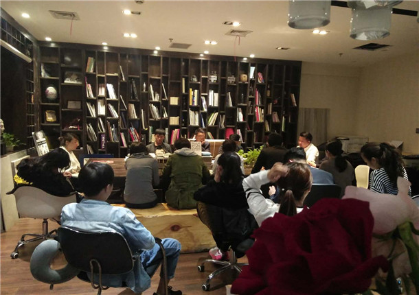 �y���k�����b���OӋ|�N���b�,��ץ�|���ٰl(f��)չ����푿ڱ���һվ!