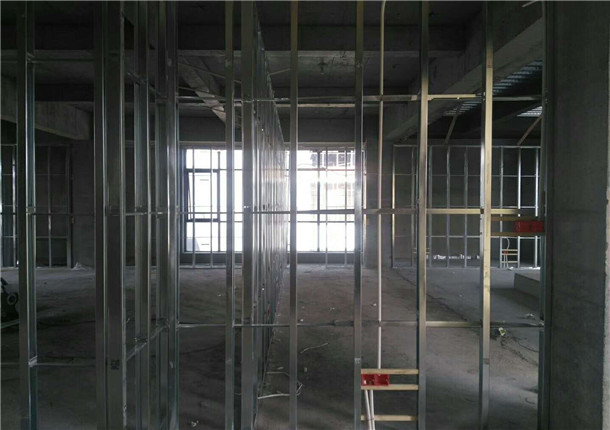 �y���b�˾���y���b�޹�˾���y���b��OӋ���y���b���OӋ���y���b��b��