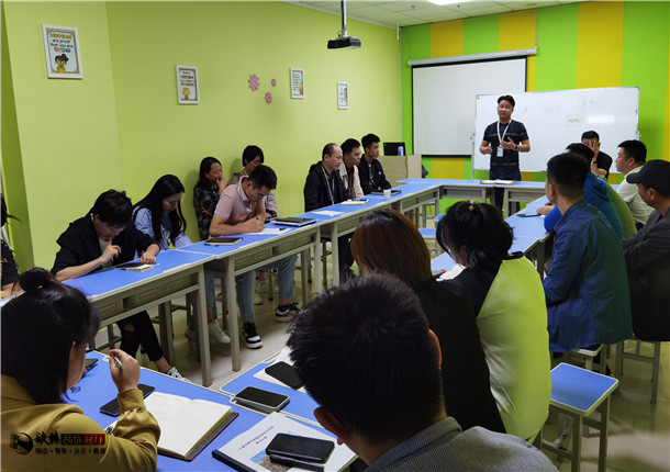 �y���b�޹�˾|�y���b���OӋ��˾|�N���b�