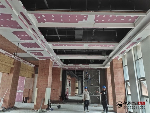 �y�����մ�d�b��|�N���OӋ