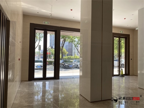 �y���k�����b���OӋ�����D|�N���OӋ