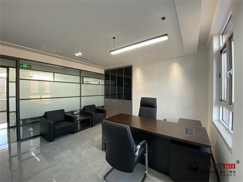 �y���k�����b���OӋ�����D|�N���OӋ