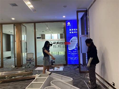 �y���k�����b���OӋ�Ŀ|�N���OӋ