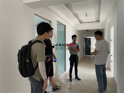 �y���k�����b���OӋ�Ŀ|�N���b�