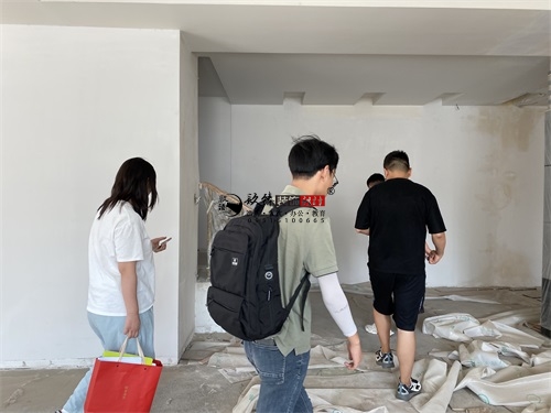 �y���k�����b���OӋ�Ŀ|�N���b�