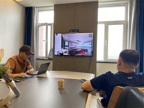 �y���k�����b���OӋ�Ŀ|�N���b�