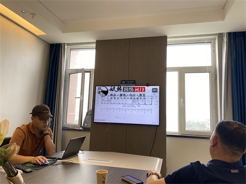 �y���k�����b���OӋ�Ŀ|�N���b�