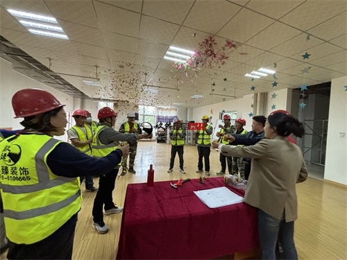 �y���Ļ������b���O(sh��)Ӌ(j��)�(xi��ng)Ŀ|�N���b�