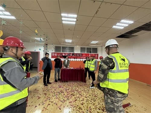 �y���Ļ������b���O(sh��)Ӌ(j��)�(xi��ng)Ŀ|�N���b�