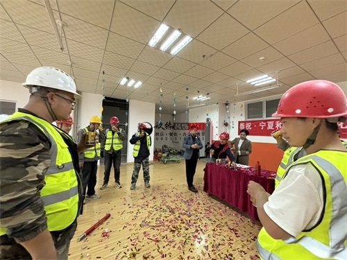 �y���Ļ������b���O(sh��)Ӌ(j��)�(xi��ng)Ŀ|�N���b�