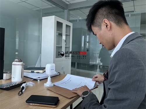 �y��סլ�ǹ��^�OӋ�b���Ŀ|�N���b�