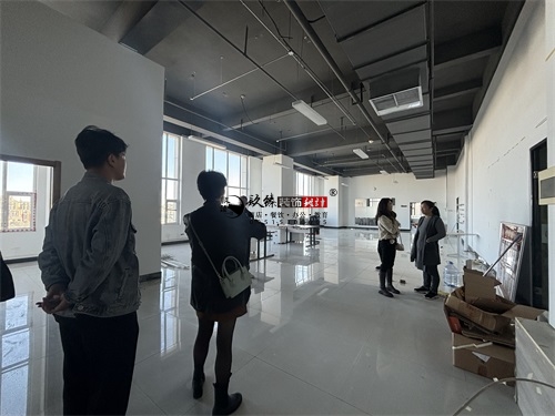 �y���k�����OӋ�b���Ŀ|�N���b�