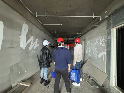 �y���k�����OӋ�b���Ŀ|�N���b�