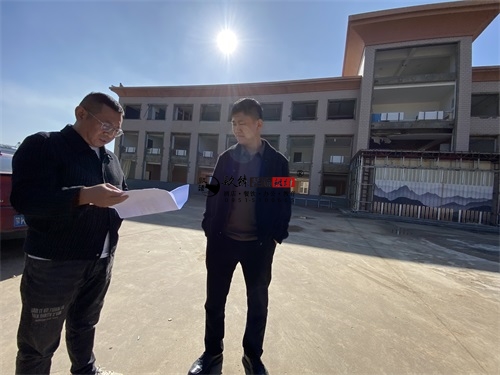 �y���k�����b���OӋ�Ŀ|�N���b�