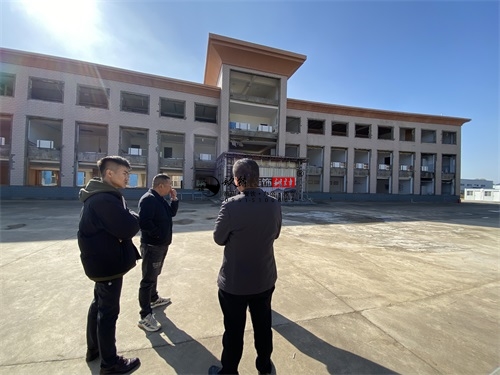 �y���k�����b���OӋ�Ŀ|�N���b�