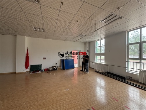 �y���Ļ������b���OӋ�Ŀ|�N���b�