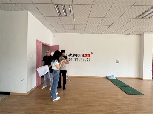 �y���Ļ������b���OӋ�Ŀ|�N���b�