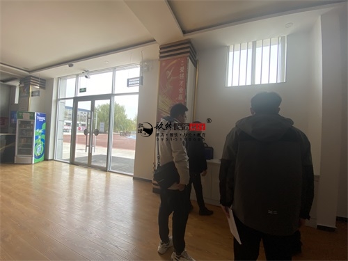 �y������չ�d�b���OӋ�Ŀ|�N���b�