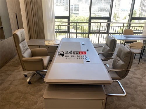 �y���k�����b���OӋ�Ŀ|�N���b�