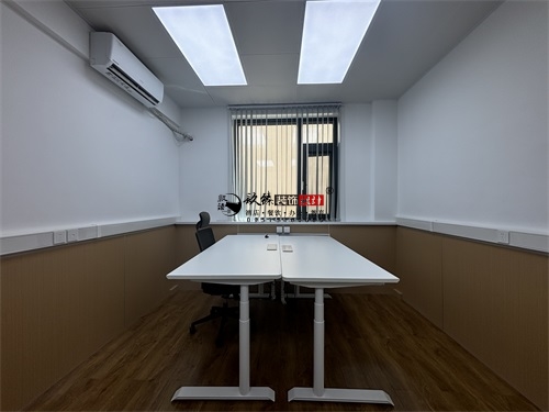 �y���k�����b���OӋ�Ŀ|�N���b�