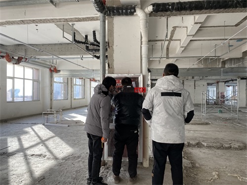 �y���k�����b���OӋ�Ŀ|�N���b�