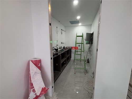 �y���k�����b���OӋ�Ŀ|�N���b�