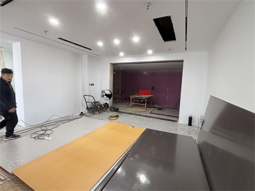 �y���k�����b���OӋ�Ŀ|�N���b�