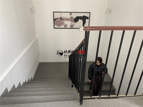 �y���k�����OӋ�b���Ŀ|�N���b�