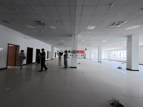 �y���k�����OӋ�b���Ŀ|�N���b�